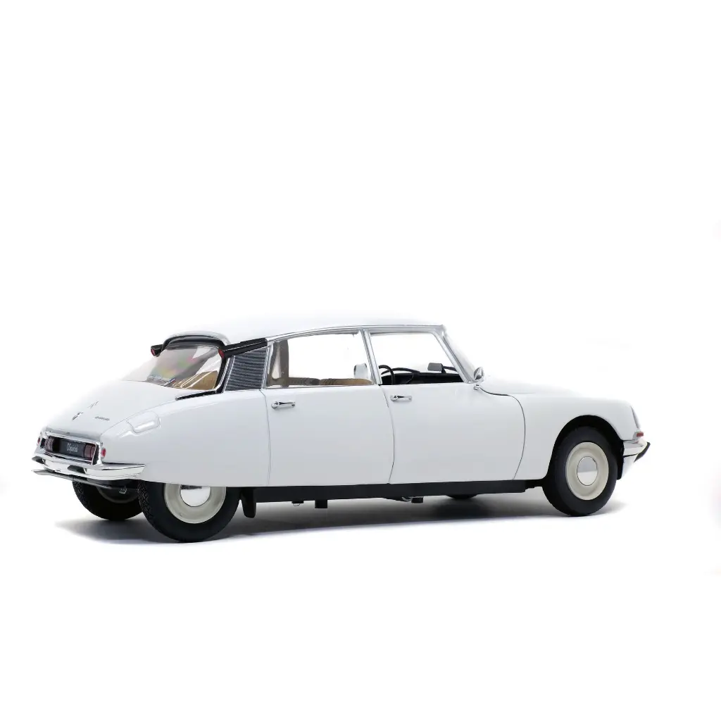 citroen-d-special-blanche-1972-04.webp