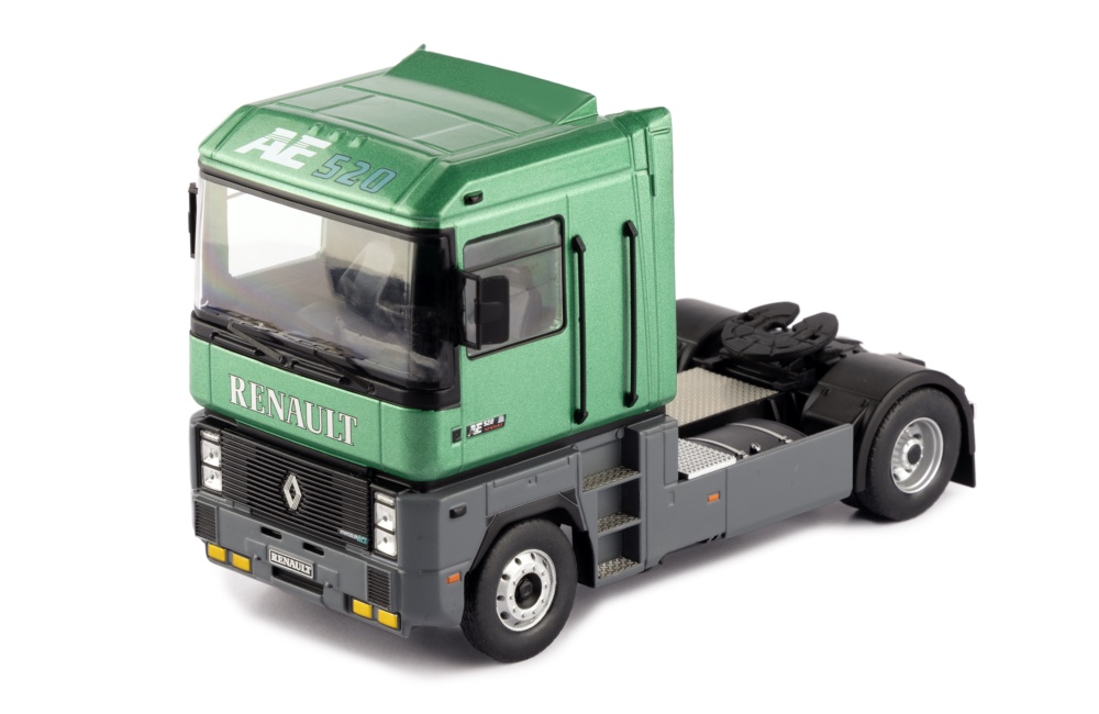 Mô hình xe đầu kéo IXO 1:43 Renault Magnum Ae 520 Ti 1994 Metallic Green - TR208.22