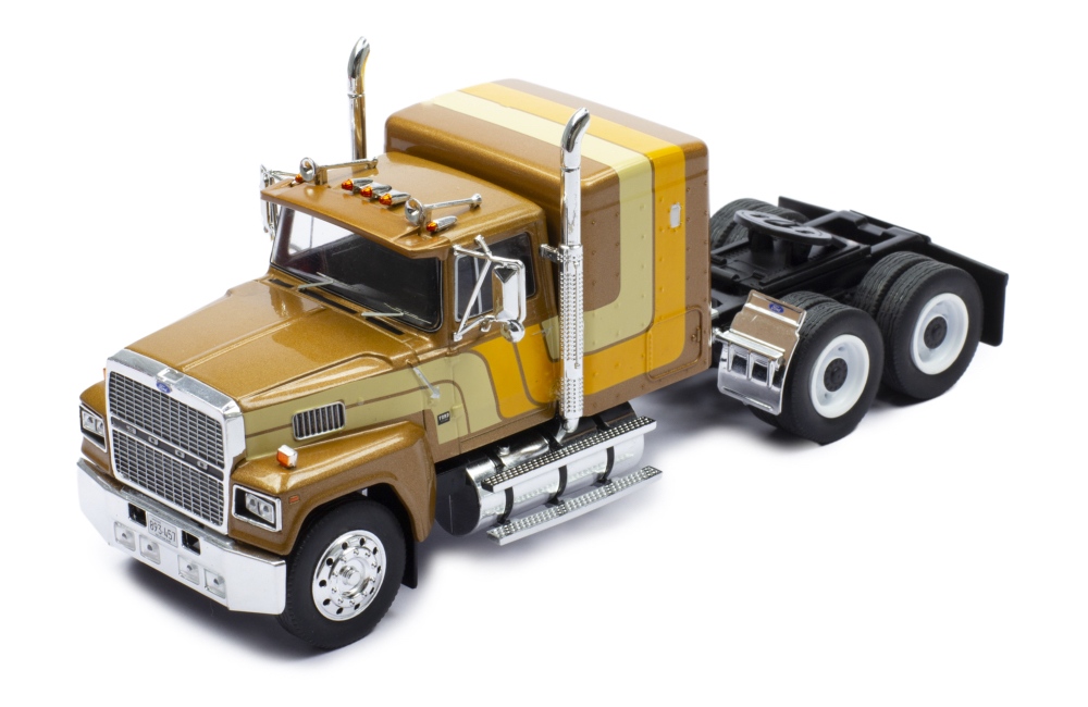 Mô hình xe đầu kéo IXO 1:43 Ford Ltl-9000 1978 Metallic Brown - TR148.22