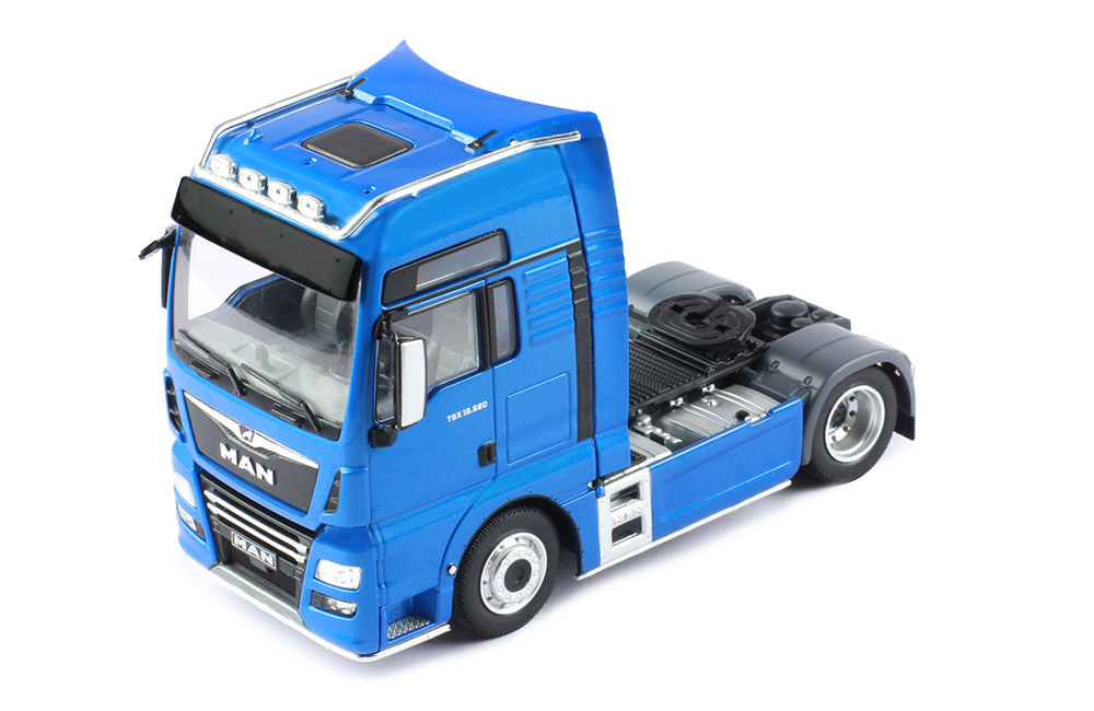 Mô hình xe đầu kéo IXO 1:43 Man Tgx Xxl 2018 D38 2018 Blue - TR092